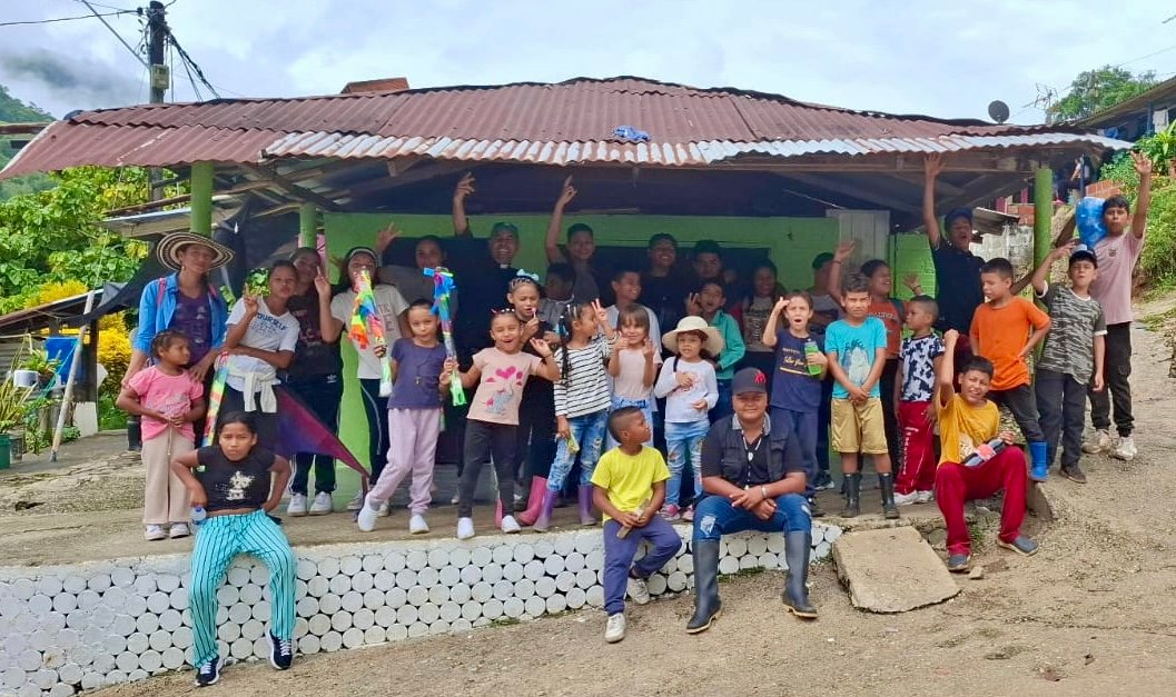 Fundación Cristo Feliz — programa comunitario